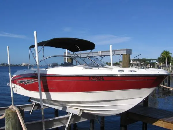 Slide: The Image of Bayliner 225 BOW RIDER 2009 - 0