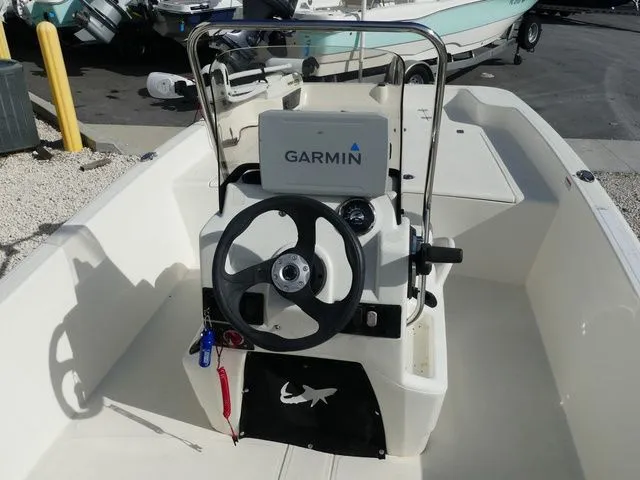 Slide: The Image of Mako Pro Skiff 17 CC 2023 - 5