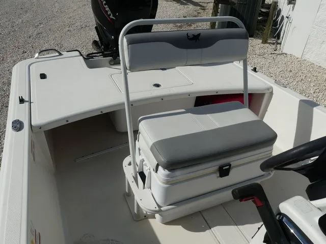 Slide: The Image of Mako Pro Skiff 17 CC 2023 - 7