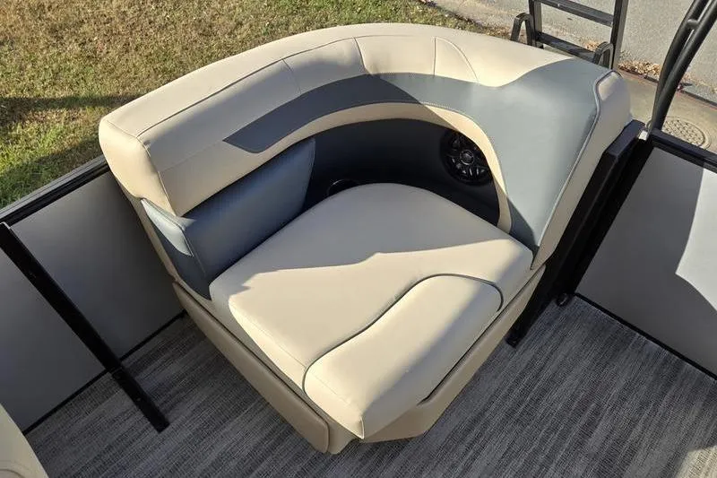 Slide: The Image of Luxurious seating on 2025 Godfrey Sweetwater 2286 QS pontoon boat, featuring premium upholstery. - 15
