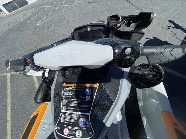 Slide: The Image of Sea-Doo FISH PRO 2025 - 19