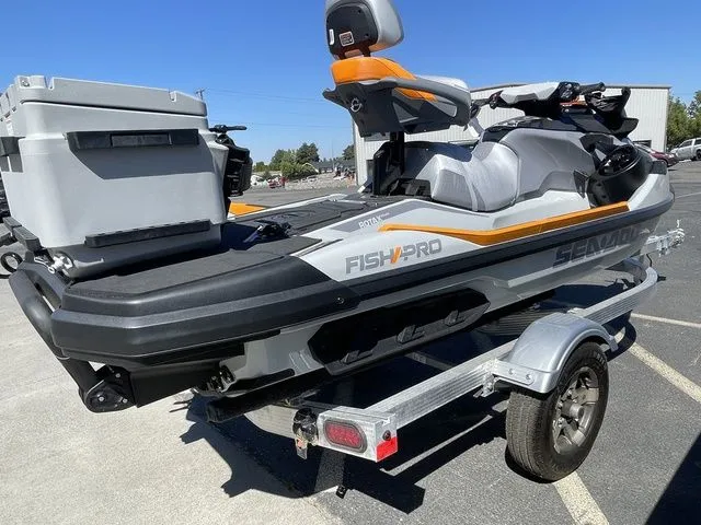 Slide: The Image of Sea-Doo FISH PRO 2025 - 21