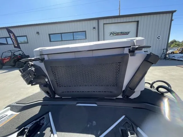 Slide: The Image of Sea-Doo FISH PRO 2025 - 7