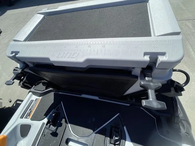 Slide: The Image of Sea-Doo FISH PRO 2025 - 8