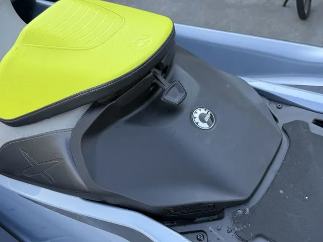 Slide: The Image of Sea-Doo RXP-X 325 2025 - 12