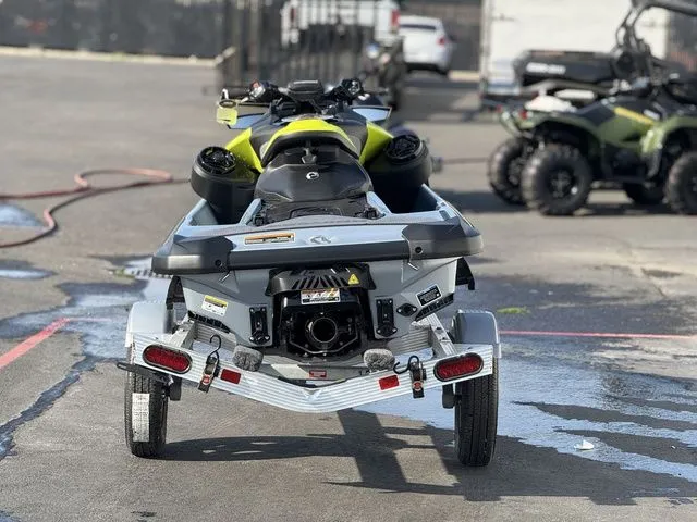 Slide: The Image of Sea-Doo RXP-X 325 2025 - 16