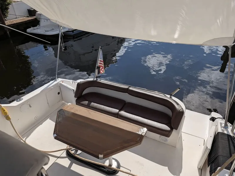 Slide: The Image of Sea Ray 440 Express Bridge 1994 - 8