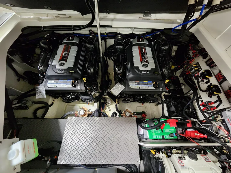 Slide: The Image of Engine room of 2023 Sea Ray Sundancer 320. - 12