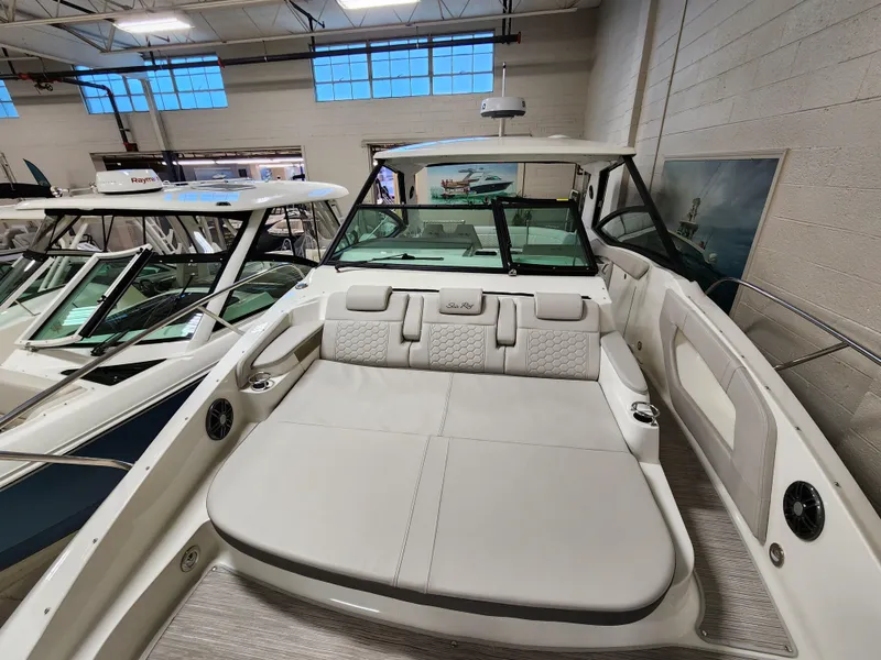 Slide: The Image of Interior view of Sea Ray Sundancer 320 yacht, 2023 model. - 7