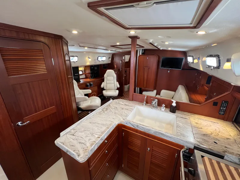 Slide: The Image of Interior of 2023 Island Packet 439 yacht with luxurious amenities. - 18