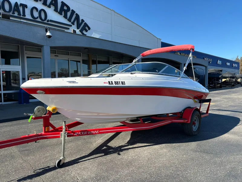 Slide: The Image of Four Winns 190 Horizon 2007 - 2