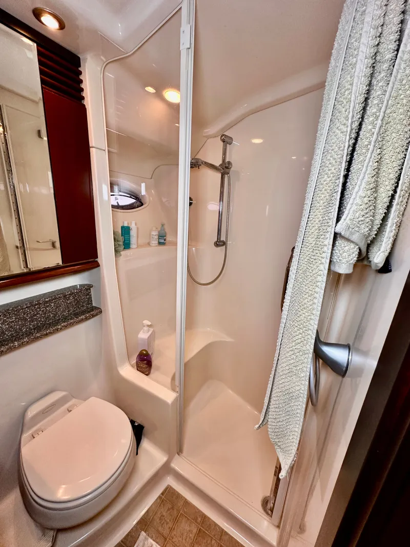 Slide: The Image of Sea Ray 52 Sedan Bridge 2005 - 30