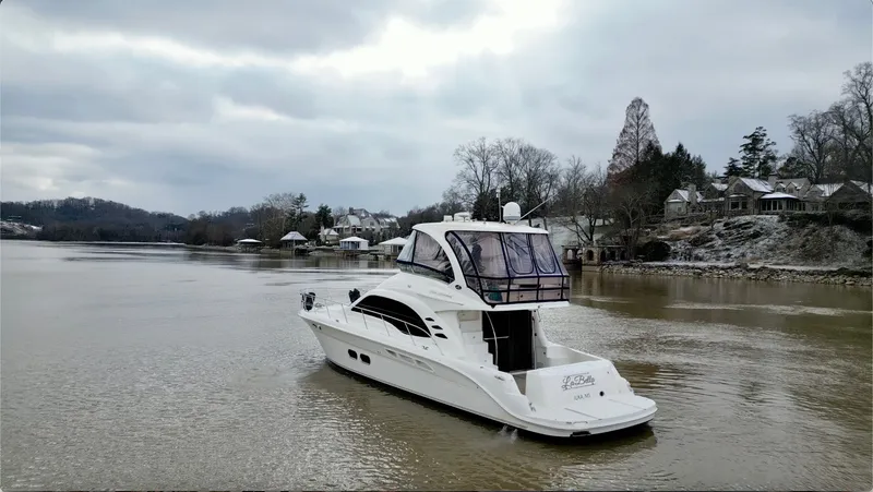 Slide: The Image of Sea Ray 52 Sedan Bridge 2005 - 7