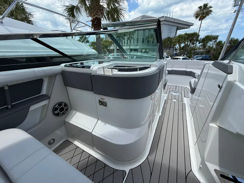Slide: The Image of Sea Ray SLX 310 Outboard 2026 - 11