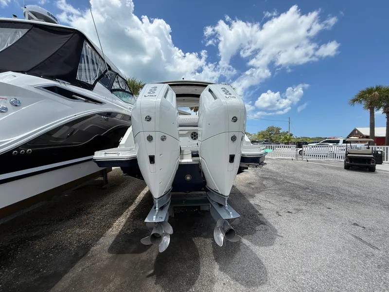 Slide: The Image of Sea Ray SLX 310 Outboard 2026 - 2