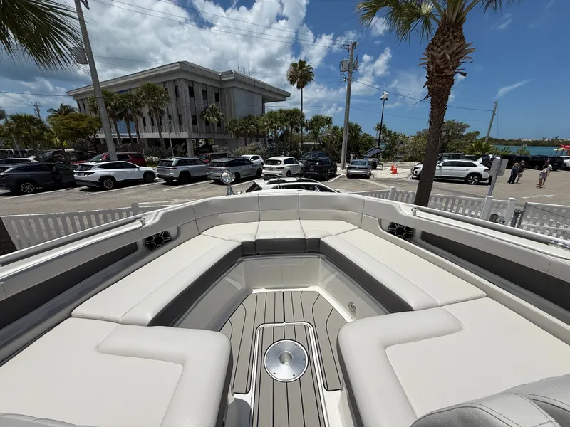 Slide: The Image of Sea Ray SLX 310 Outboard 2026 - 5