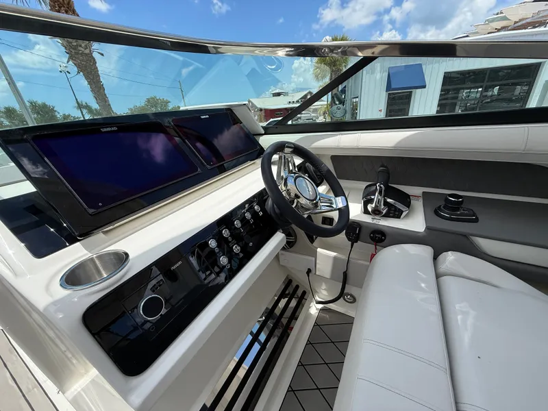 Slide: The Image of Sea Ray SLX 310 Outboard 2026 - 9