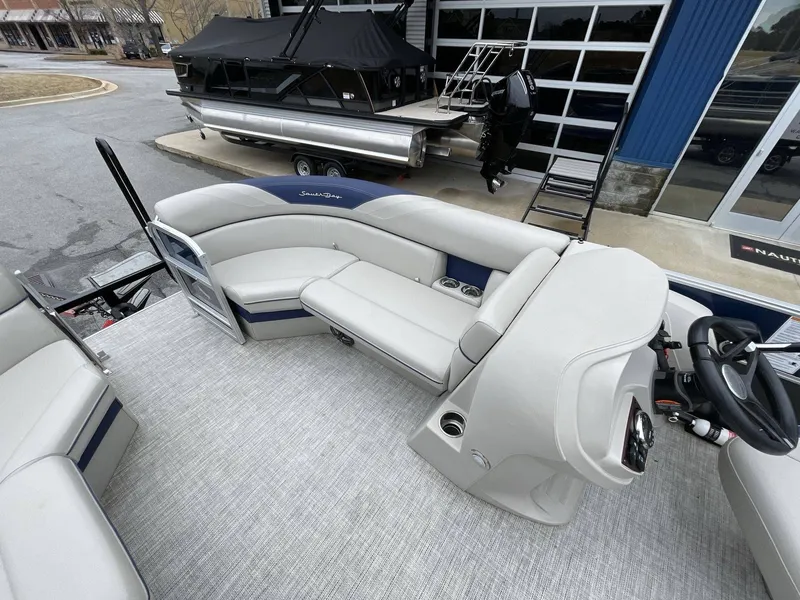 Slide: The Image of South Bay 224RS 2022 - 12