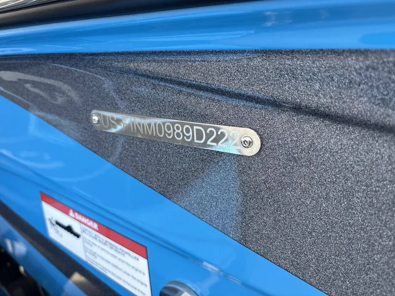 Slide: The Image of Centurion Ri230 2022 - 8