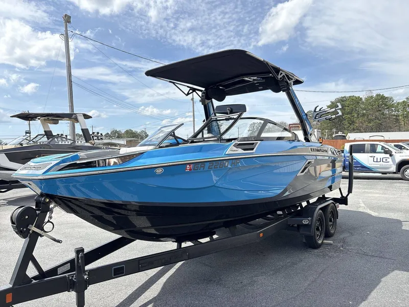 Slide: The Image of Centurion Ri230 2022 - 9