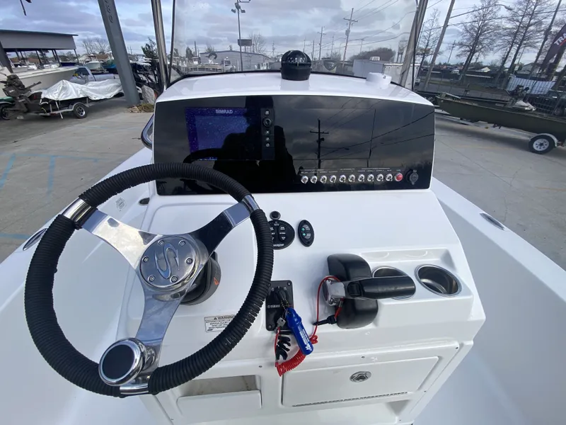 Slide: The Image of Sportsman Masters 227 Bay Boat 2015 - 10