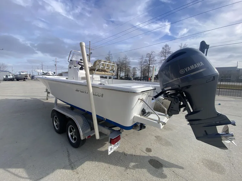 Slide: The Image of Sportsman Masters 227 Bay Boat 2015 - 12