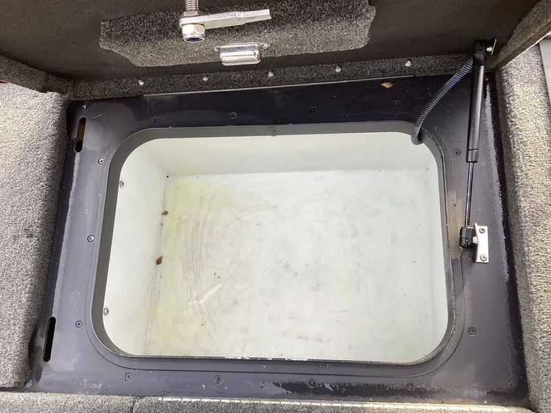 Slide: The Image of Skeeter FX 21 2015 - 16