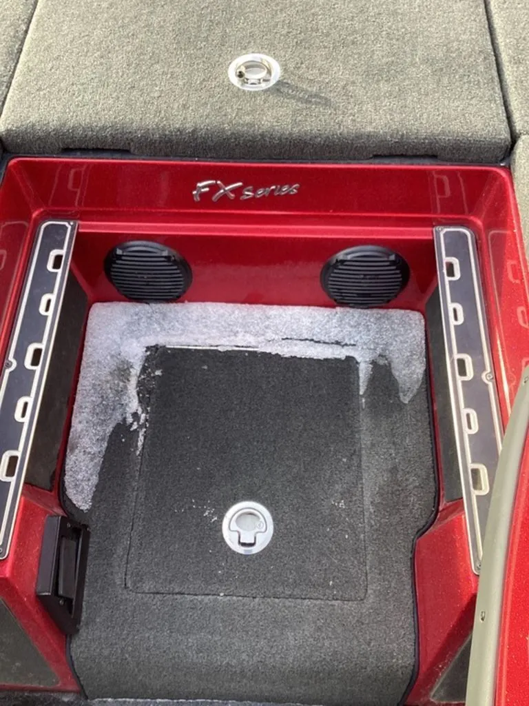 Slide: The Image of Skeeter FX 21 2015 - 21