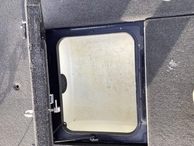 Slide: The Image of Skeeter FX 21 2015 - 25