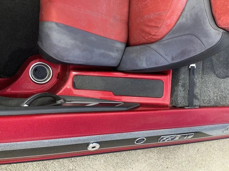 Slide: The Image of Skeeter FX 21 2015 - 34