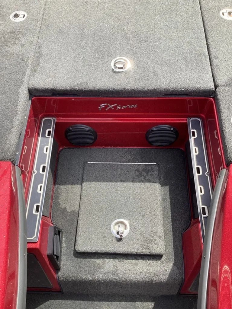 Slide: The Image of Skeeter FX 21 2015 - 42