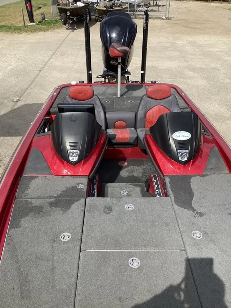 Slide: The Image of Skeeter FX 21 2015 - 65