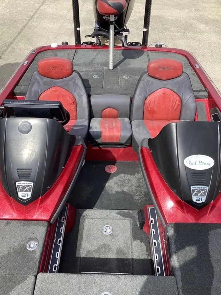 Slide: The Image of Skeeter FX 21 2015 - 67