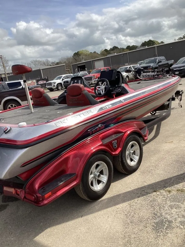 Slide: The Image of Skeeter FX 21 2015 - 69