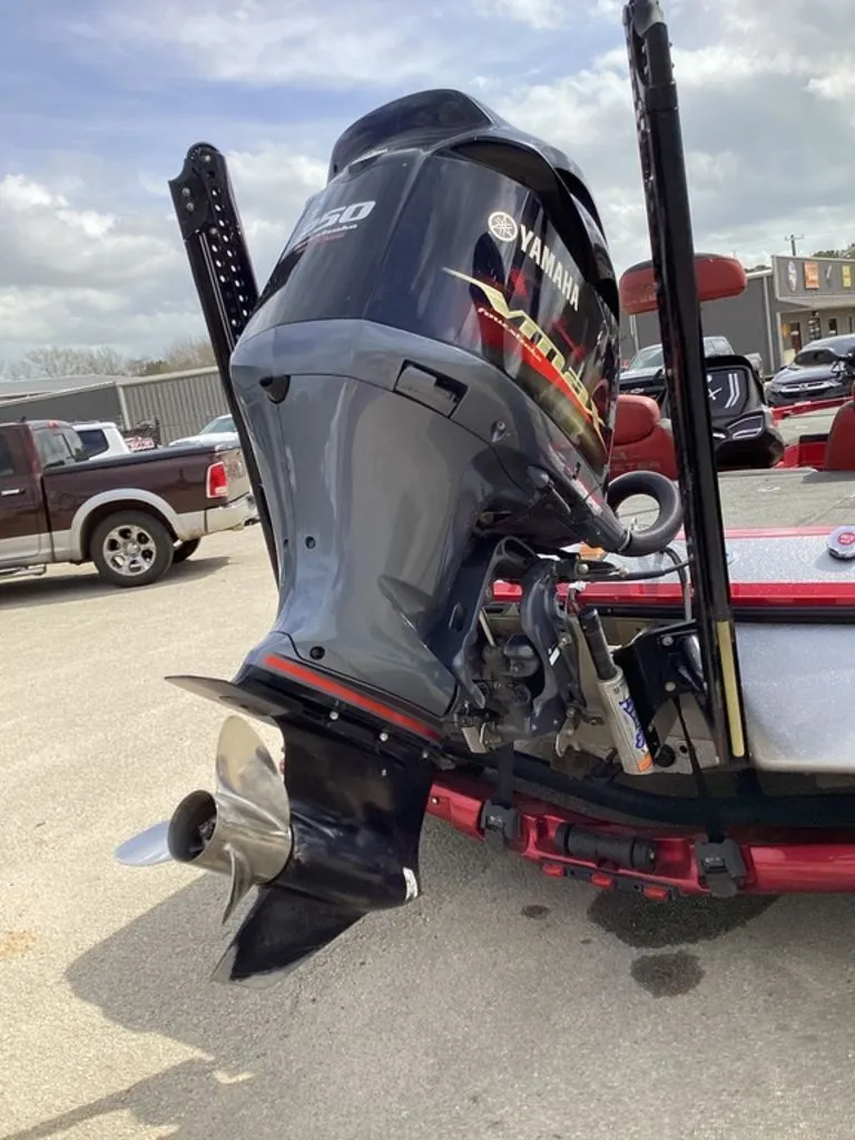 Slide: The Image of Skeeter FX 21 2015 - 70