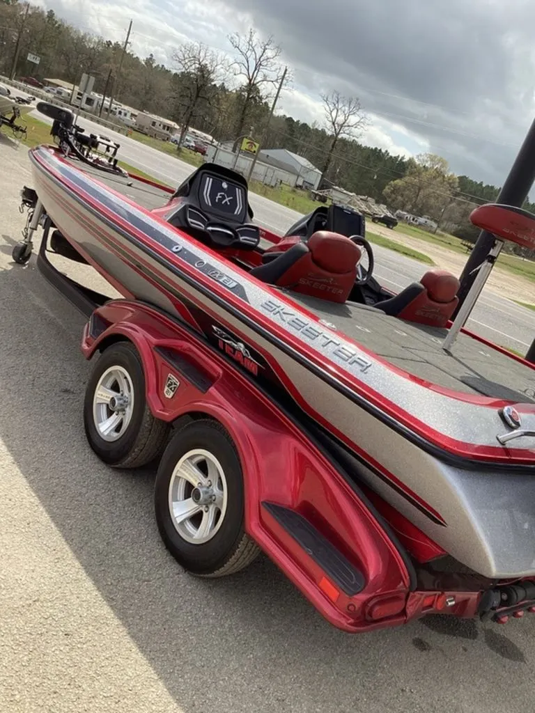 Slide: The Image of Skeeter FX 21 2015 - 71