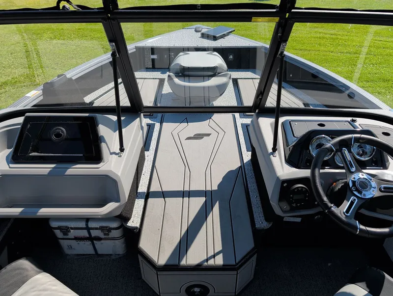 Slide: The Image of Starcraft Delta 188 DC PRO SE 2026 - 11