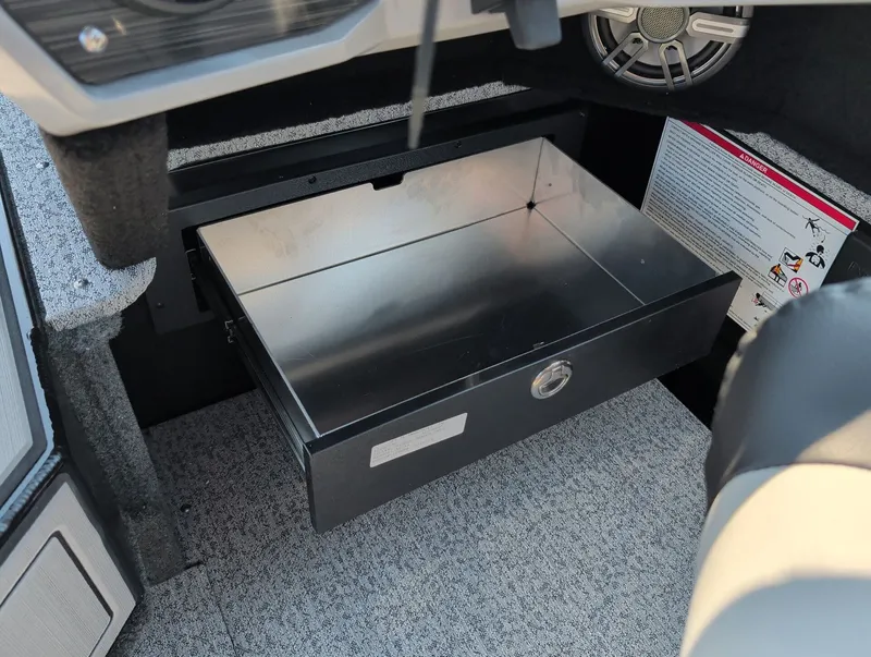 Slide: The Image of Starcraft Delta 188 DC PRO SE 2026 - 27