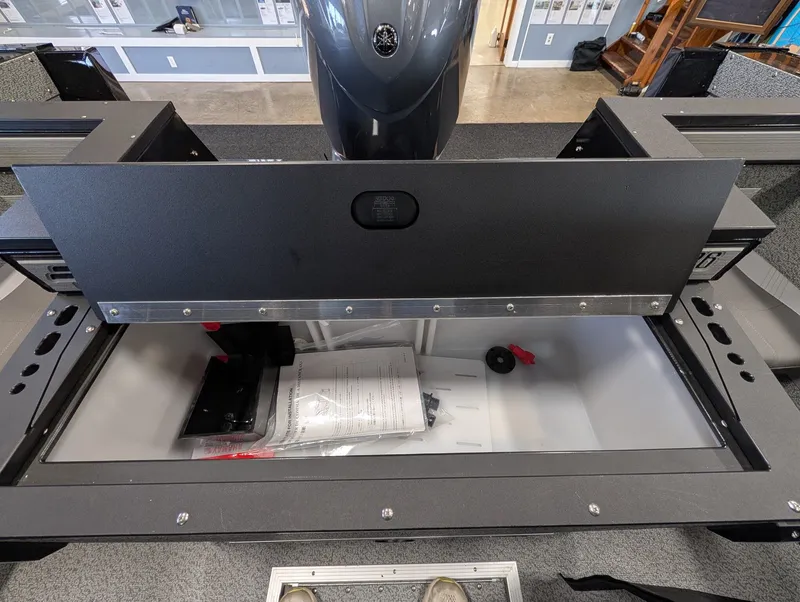 Slide: The Image of Starcraft Fishmaster 196 2026 - 29