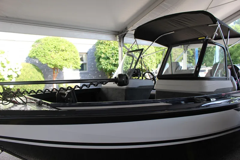 Slide: The Image of Starcraft Mariner 210 XS 2026 - 10