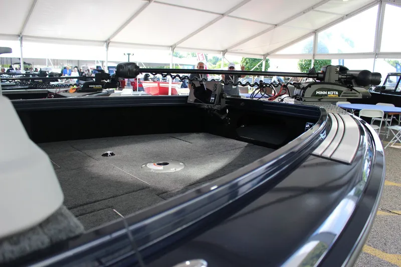 Slide: The Image of Starcraft Mariner 210 XS 2026 - 14