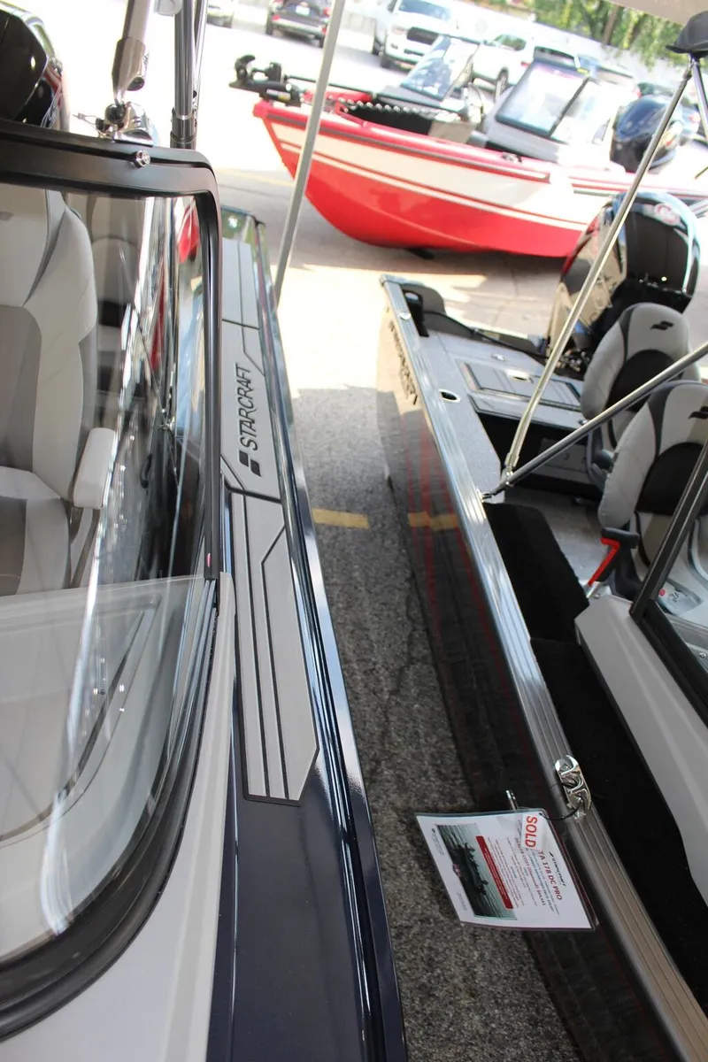 Slide: The Image of Starcraft Mariner 210 XS 2026 - 18