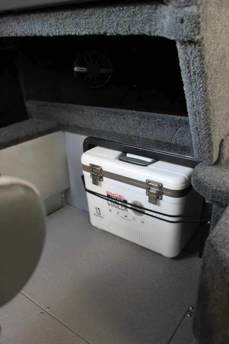 Slide: The Image of Starcraft Mariner 210 XS 2026 - 21