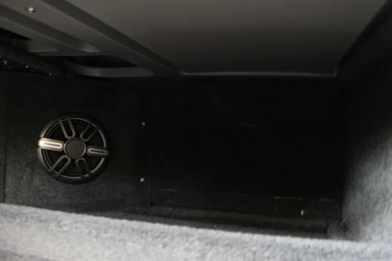 Slide: The Image of Starcraft Mariner 210 XS 2026 - 22