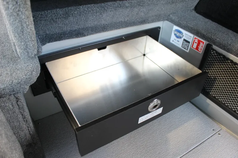 Slide: The Image of Starcraft Mariner 210 XS 2026 - 25