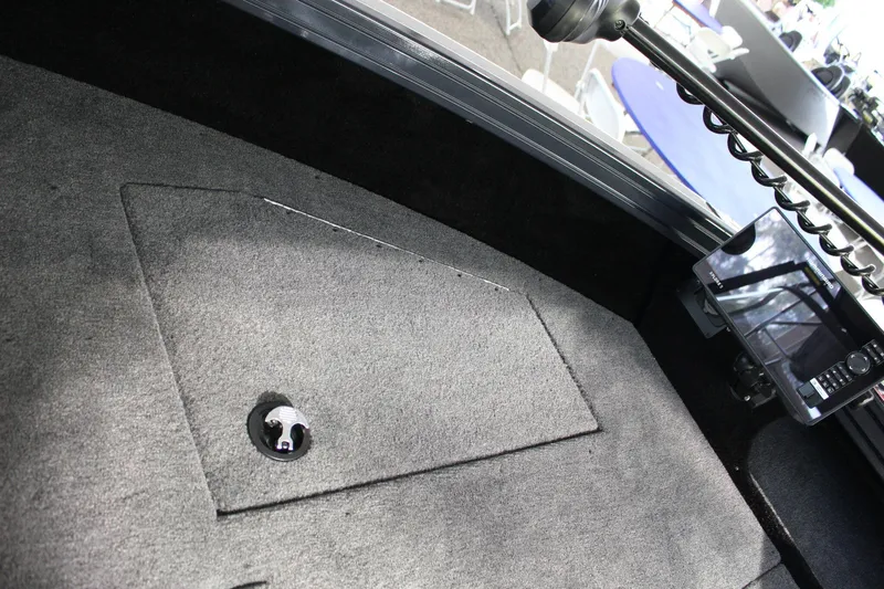 Slide: The Image of Starcraft Mariner 210 XS 2026 - 35