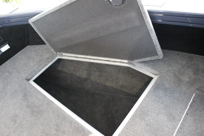 Slide: The Image of Starcraft Mariner 210 XS 2026 - 41