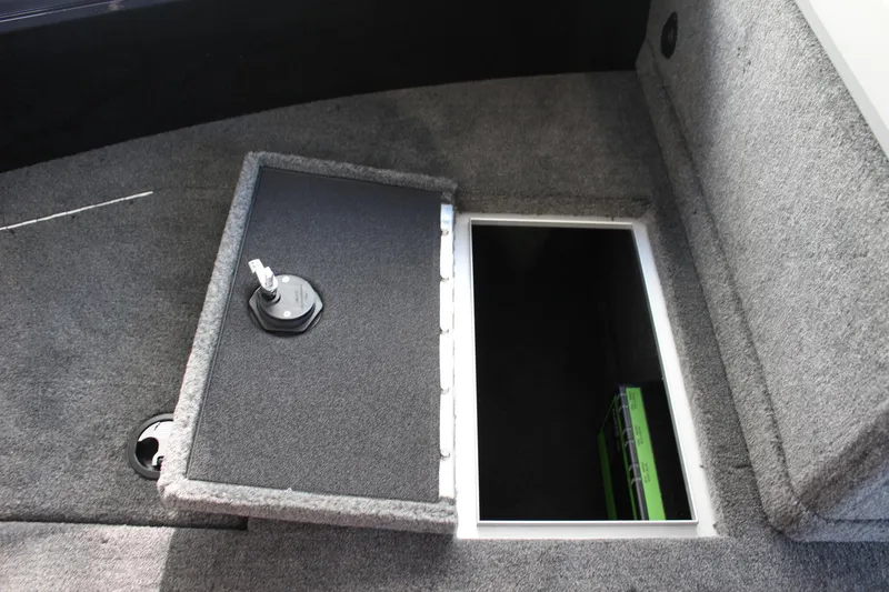 Slide: The Image of Starcraft Mariner 210 XS 2026 - 44