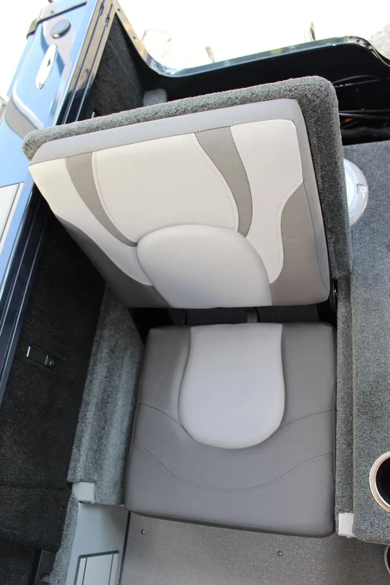 Slide: The Image of Starcraft Mariner 210 XS 2026 - 55