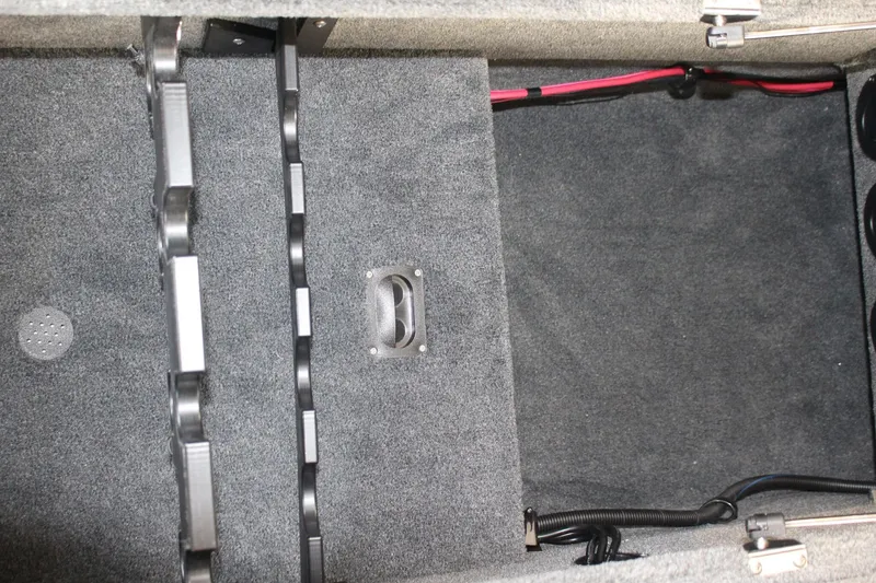 Slide: The Image of Starcraft Mariner 210 XS 2026 - 69